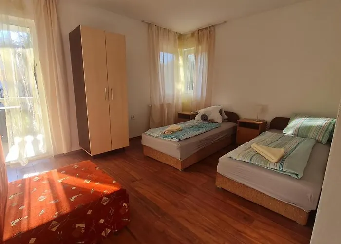 Apartament Yellow Sun 2 *
